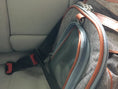 Bild in Galerie-Betrachter laden, Mr. Peanut's Gold Series V2.0 Pet Carrier, grey fabric with brown leather trim and mesh panels