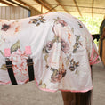 Bild in Galerie-Betrachter laden, Jeffers Expression Softmesh Combo Neck Horse Fly Sheet in pink floral print with pink straps