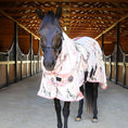 Bild in Galerie-Betrachter laden, Jeffers Expression Softmesh Combo Neck Horse Fly Sheet on a dark horse; white floral blanket with pink trim.