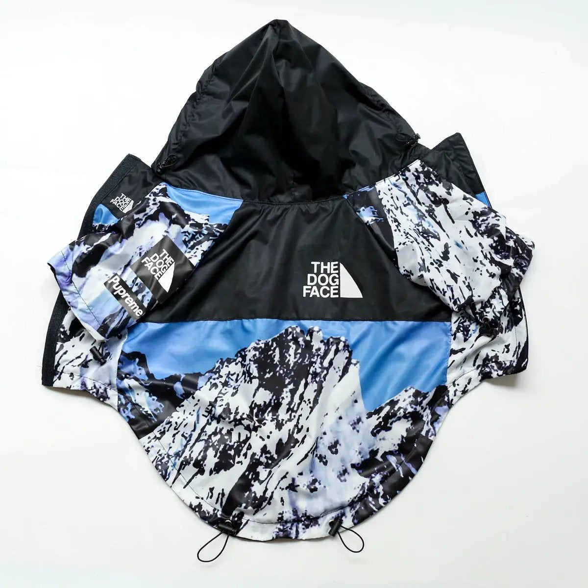Windproof And Rainproof Dog Clothes Large Dog Raincoat Dog Pet Shell Jacket in Snow Mountain color with hood.