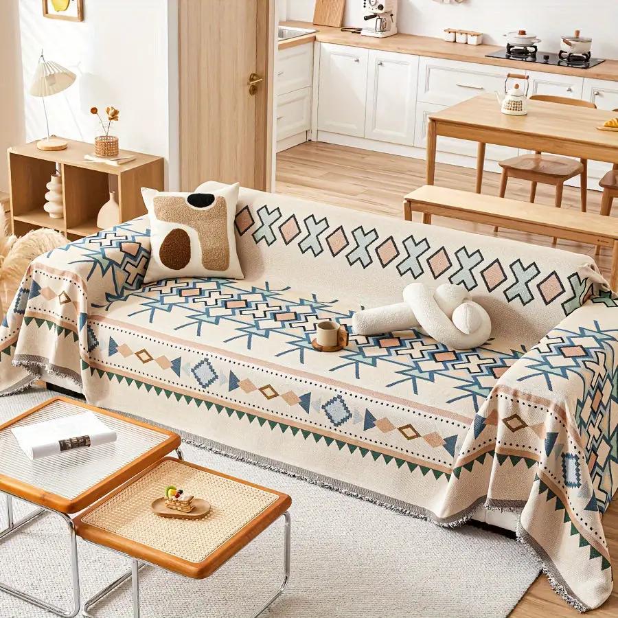 Extra Large Sofa Cover – Stretchable furniture protector in beige and blue geometric pattern.