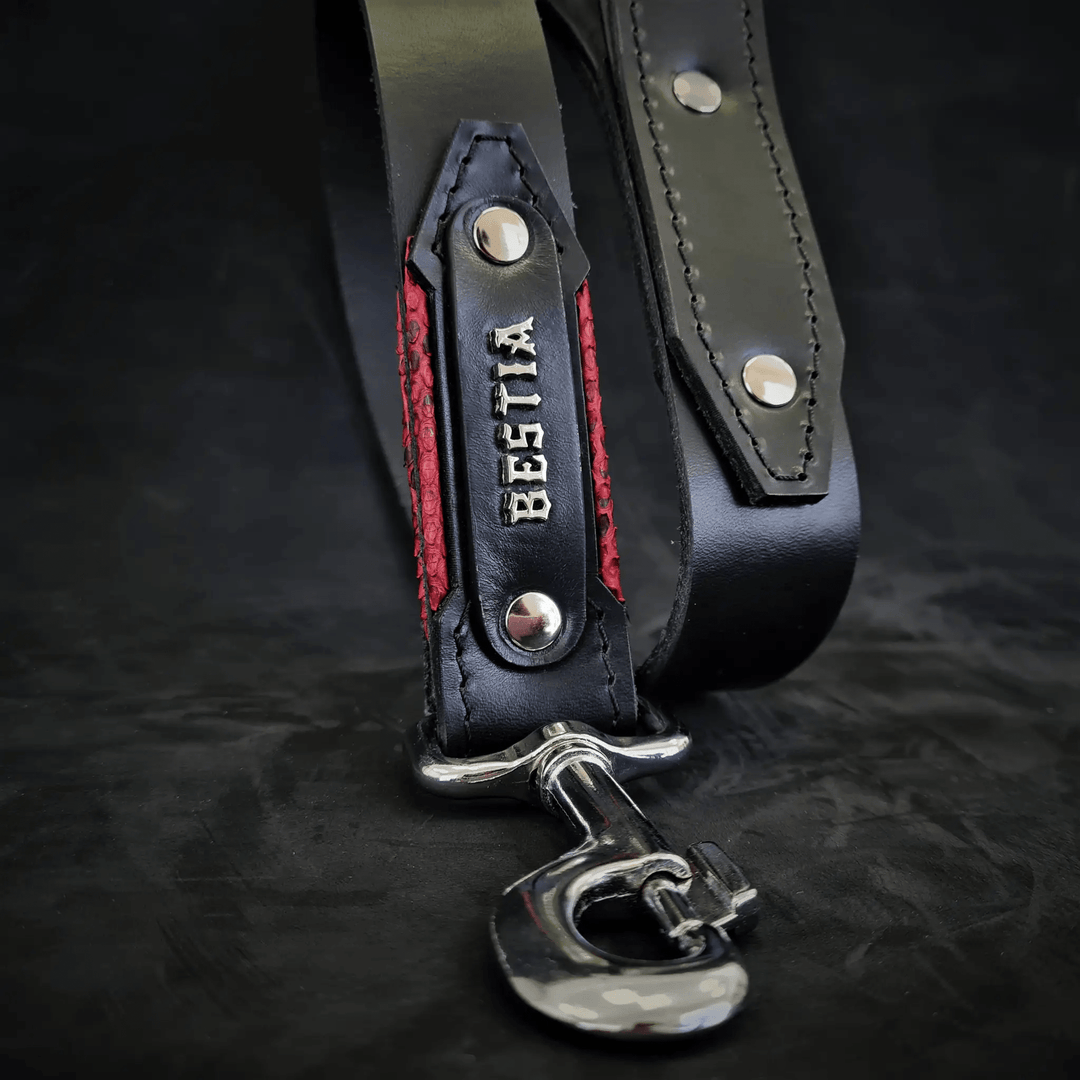 Bestia Red Dragon python print leather dog leash, view 3