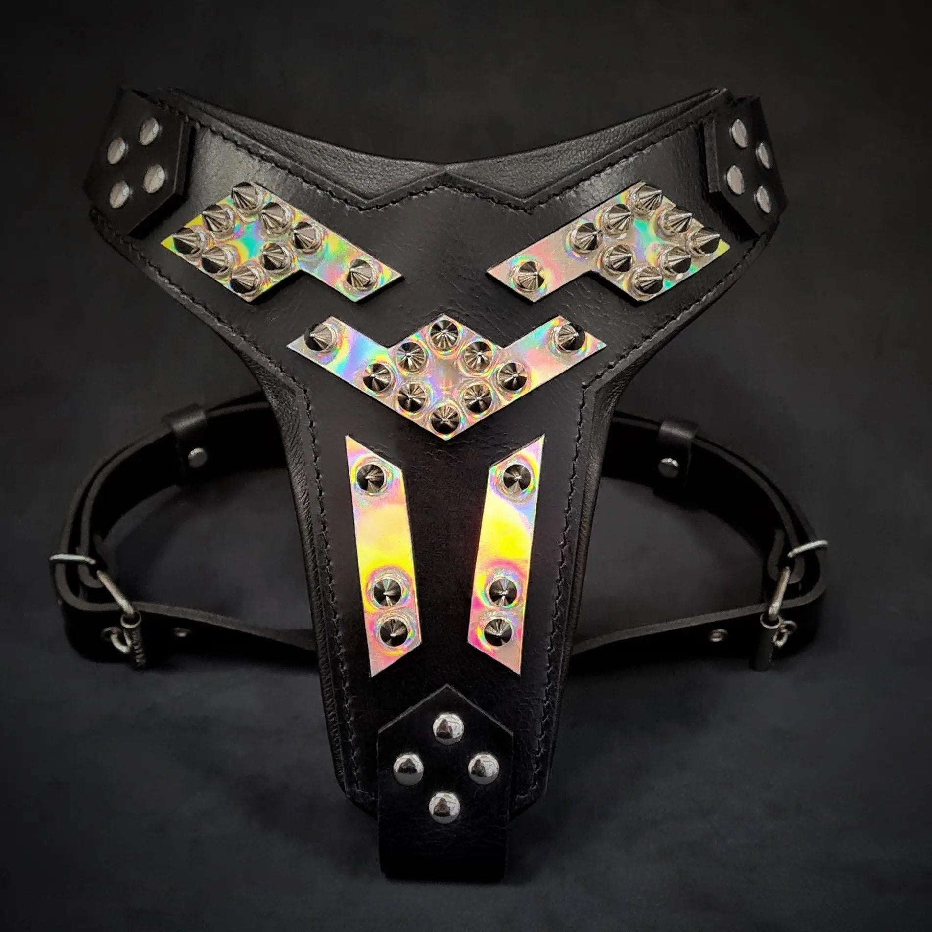 The ''Midas'' leather dog harness silver - Pet Collars & Harnesses from Bestia Dog Gear