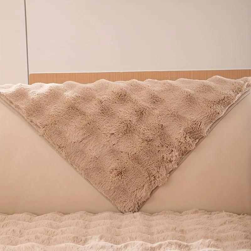 Molly Mutt couch cover, plush beige sofa protector