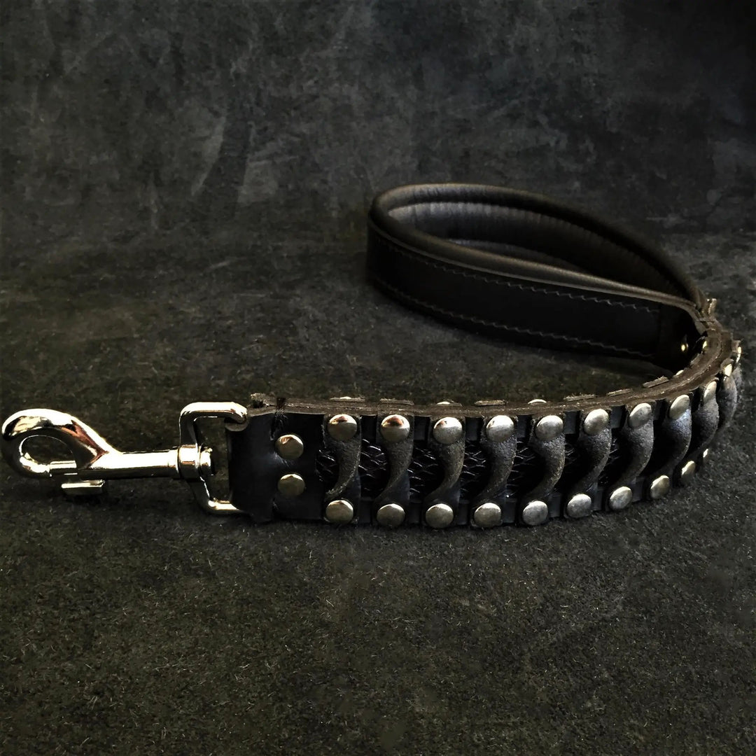 Bestia Steampunk Snake Skin Leather Dog Leash