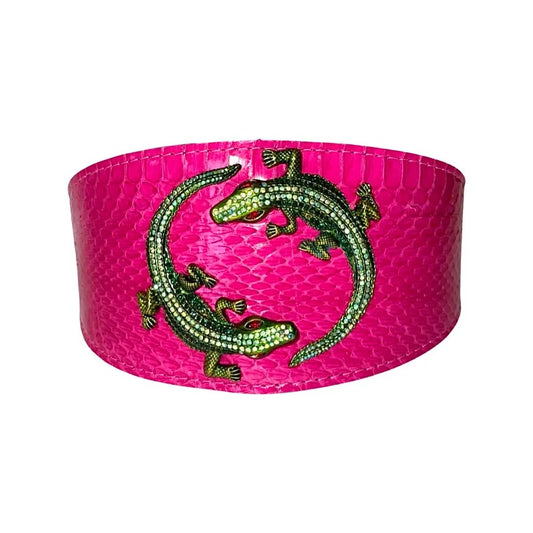 Fuchsia pink snake collar with two green rhinestone alligators