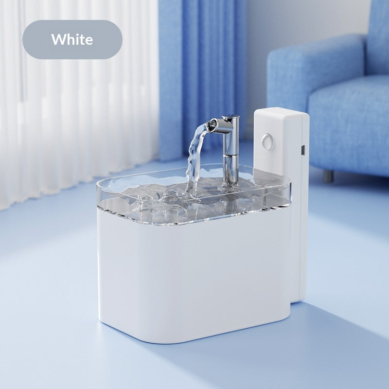 White sensor-version fountain with raised module