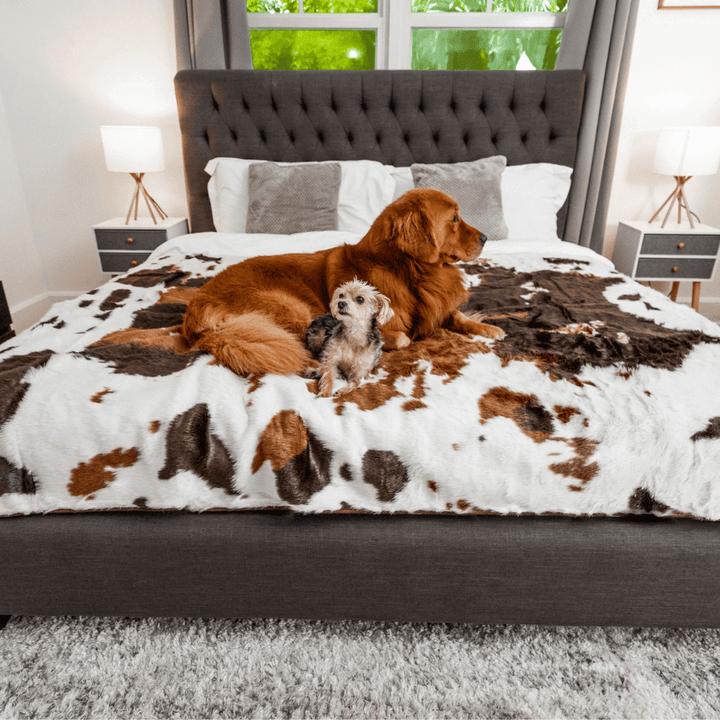 Paw.com PupProtector Waterproof Throw Blanket, Brown Faux Cowhide