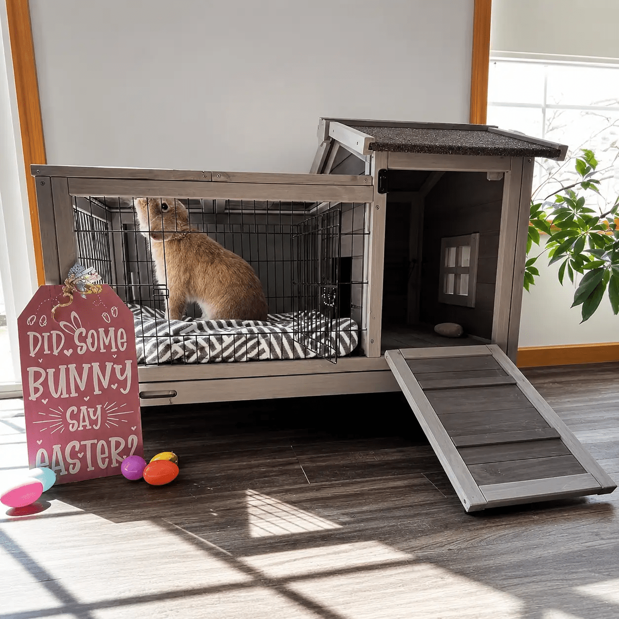 Wooden Rabbit Hutch With Lockable Wheels