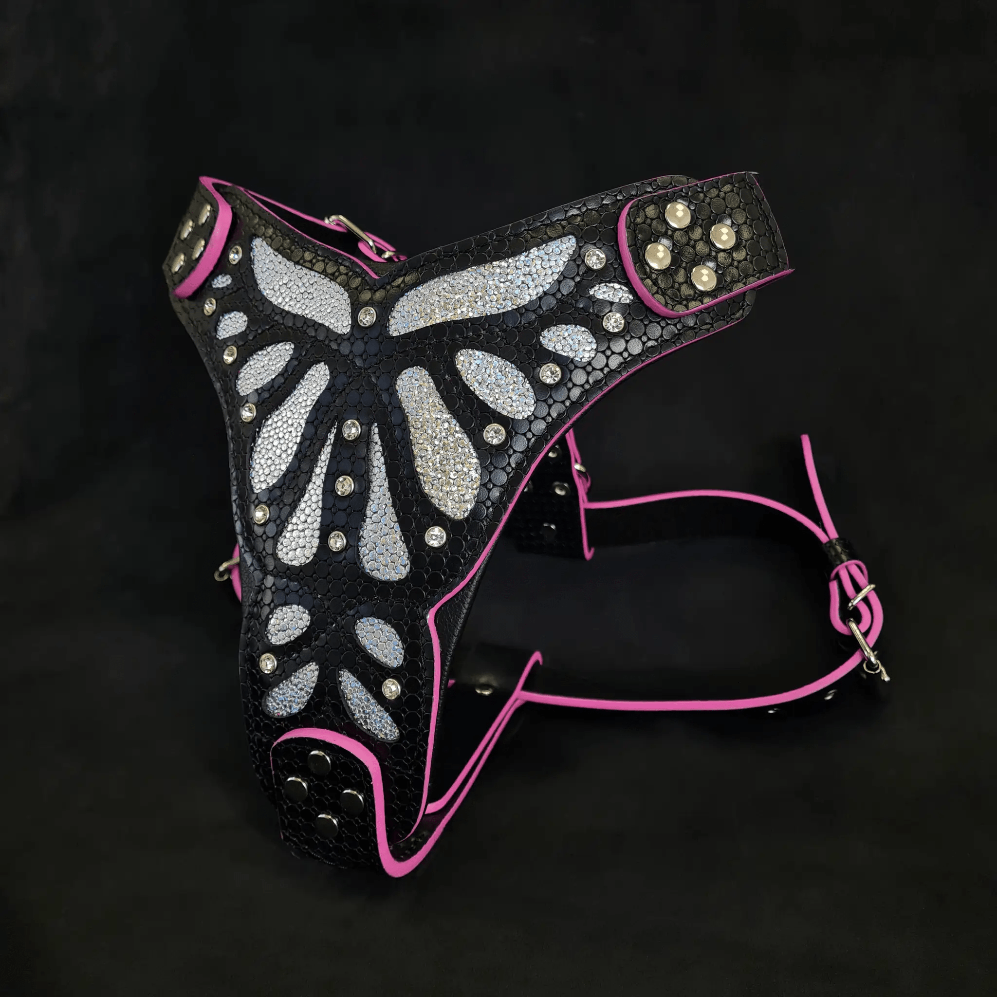 The ''Ariel'' harness - Pet Collars & Harnesses from Bestia Dog Gear