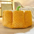 Bild in Galerie-Betrachter laden, Pumpkin-shaped plush pet nest for cats, orange tufted bed with green stem
