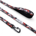 Cargar la imagen en la vista de la galería, Bestia Ultra Heavy Duty Tactical Dog Leash 5 Feet Padded Handle Screw Lock Carabiner 880 Pounds Capacity by Bestia Dog Sport
