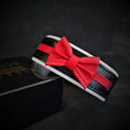 Charger l'image dans la visionneuse de la galerie, The "Bowtie" collar black - Pet Collars & Harnesses from Bestia Dog Gear
