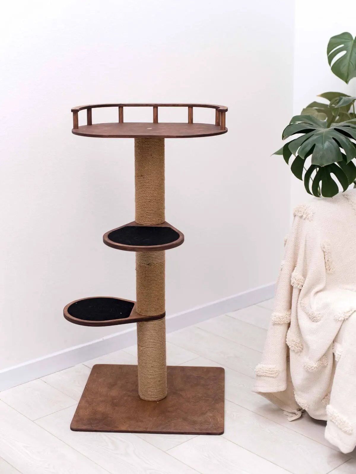 Small Cat Tree by Enjoy The Wood