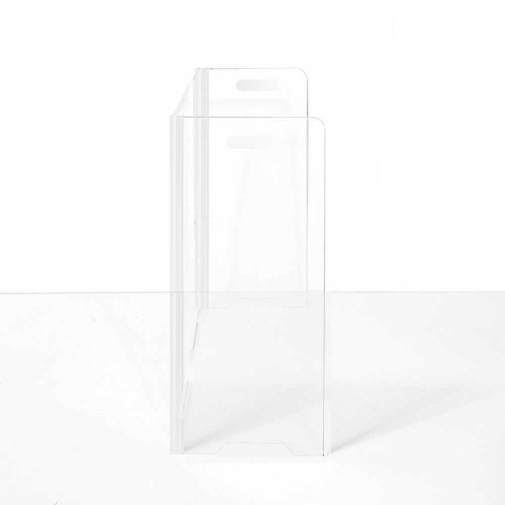 Hiddin Clear Front Pet Gate with Pivoting Side Panels