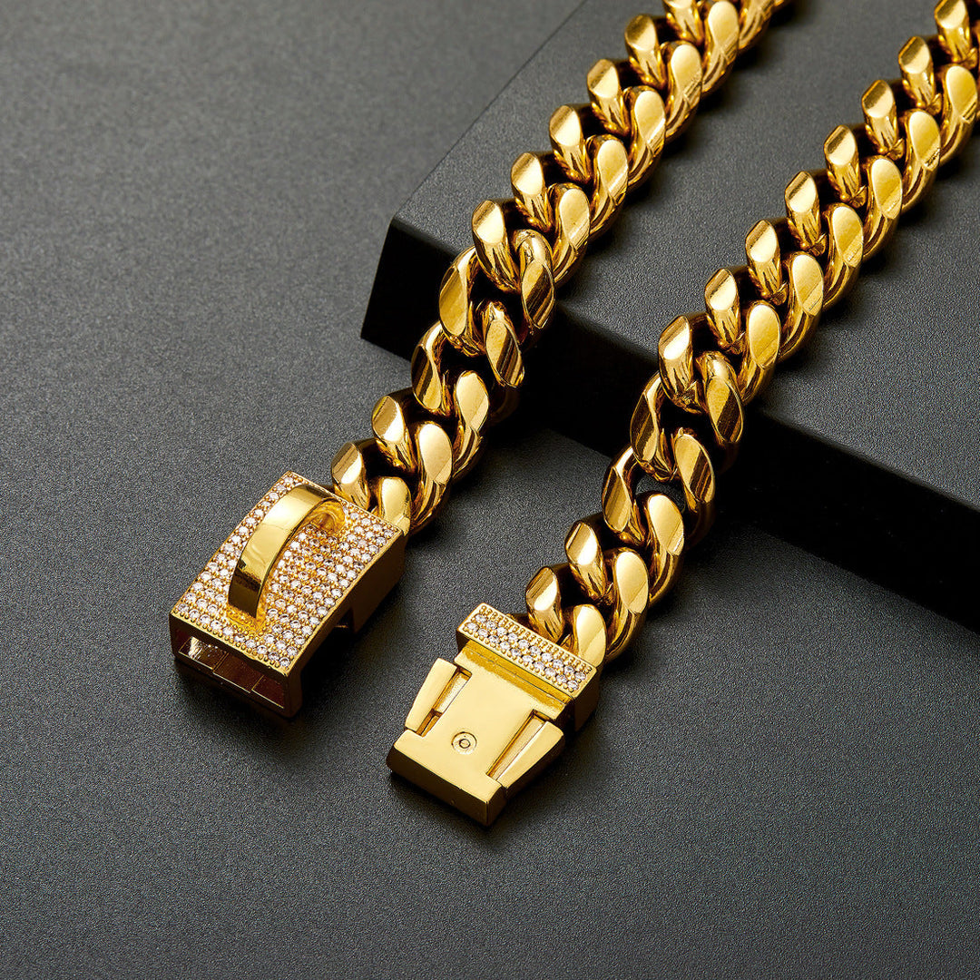 14mm chain and clasp detail on dark background