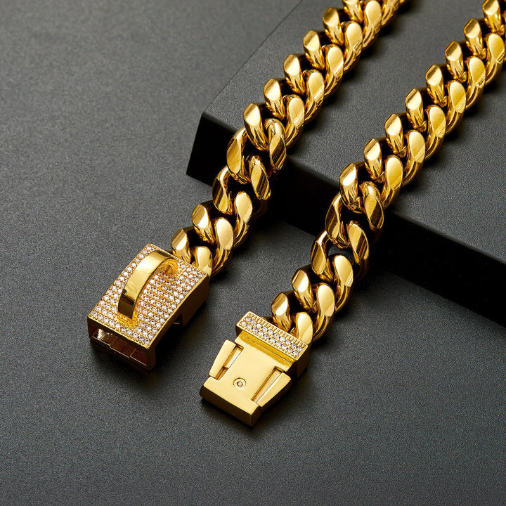 14mm chain and clasp detail on dark background