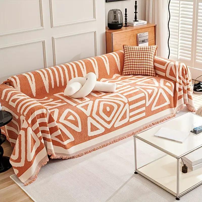 Couch cover by topspet, Bohemian-style chenille, extra-long, orange and white geometric pattern, anti-dog-scratch.