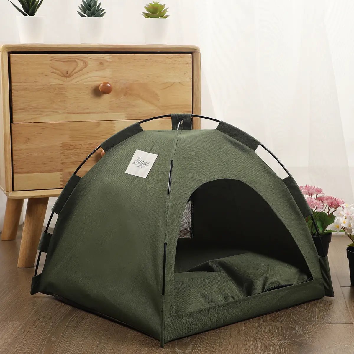Cozy Camper-Style Pet Cave Bed Portable Soft Reversible Plush Fabric by Sell My Stuff