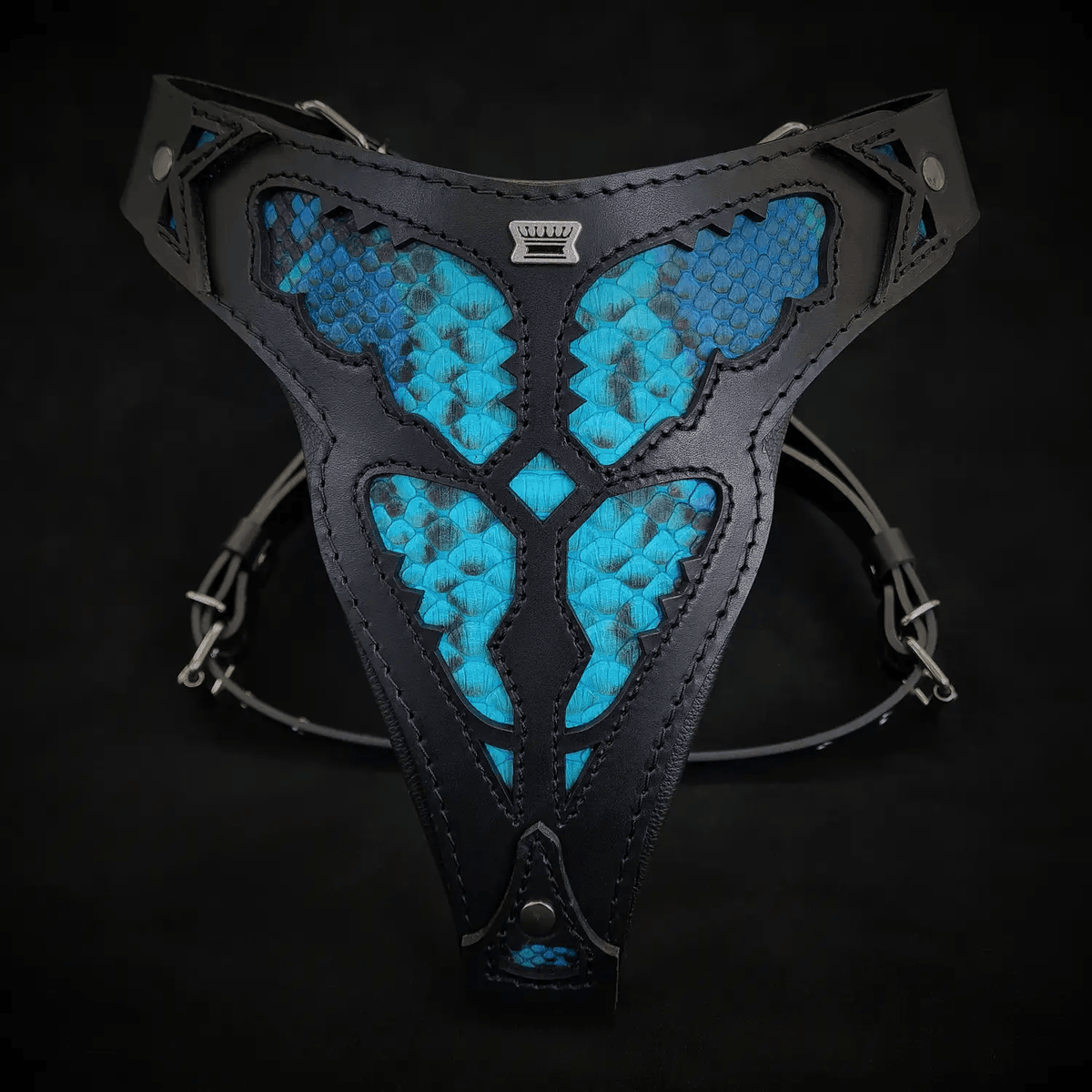 Bestia Morelia Python blue leather dog harness, front view