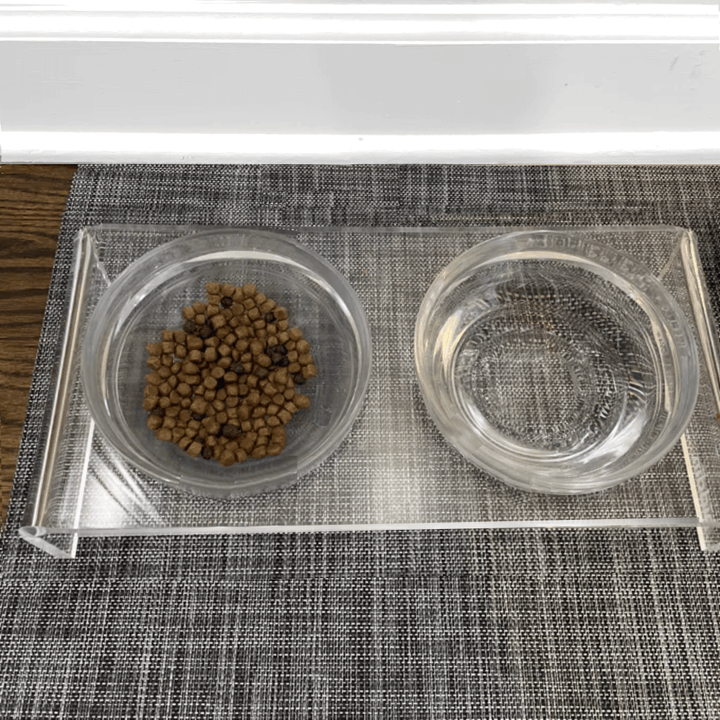 Hiddin Clear Acrylic Double Feeder with Glass Bowls – 3 in High