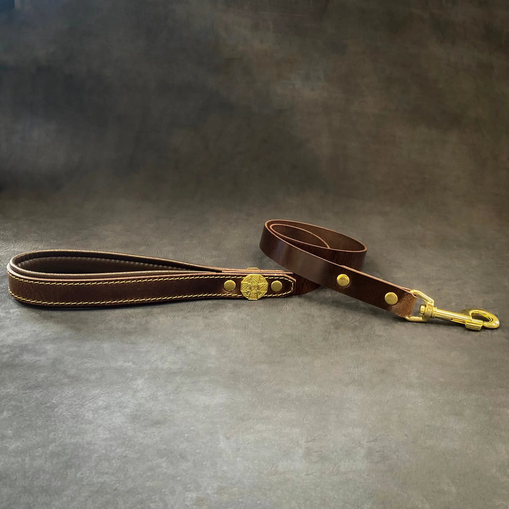 Maximus Gold Premium Full-Grain Leather Dog Leash 1 Inch 110cm by Bestia Dog Gear
