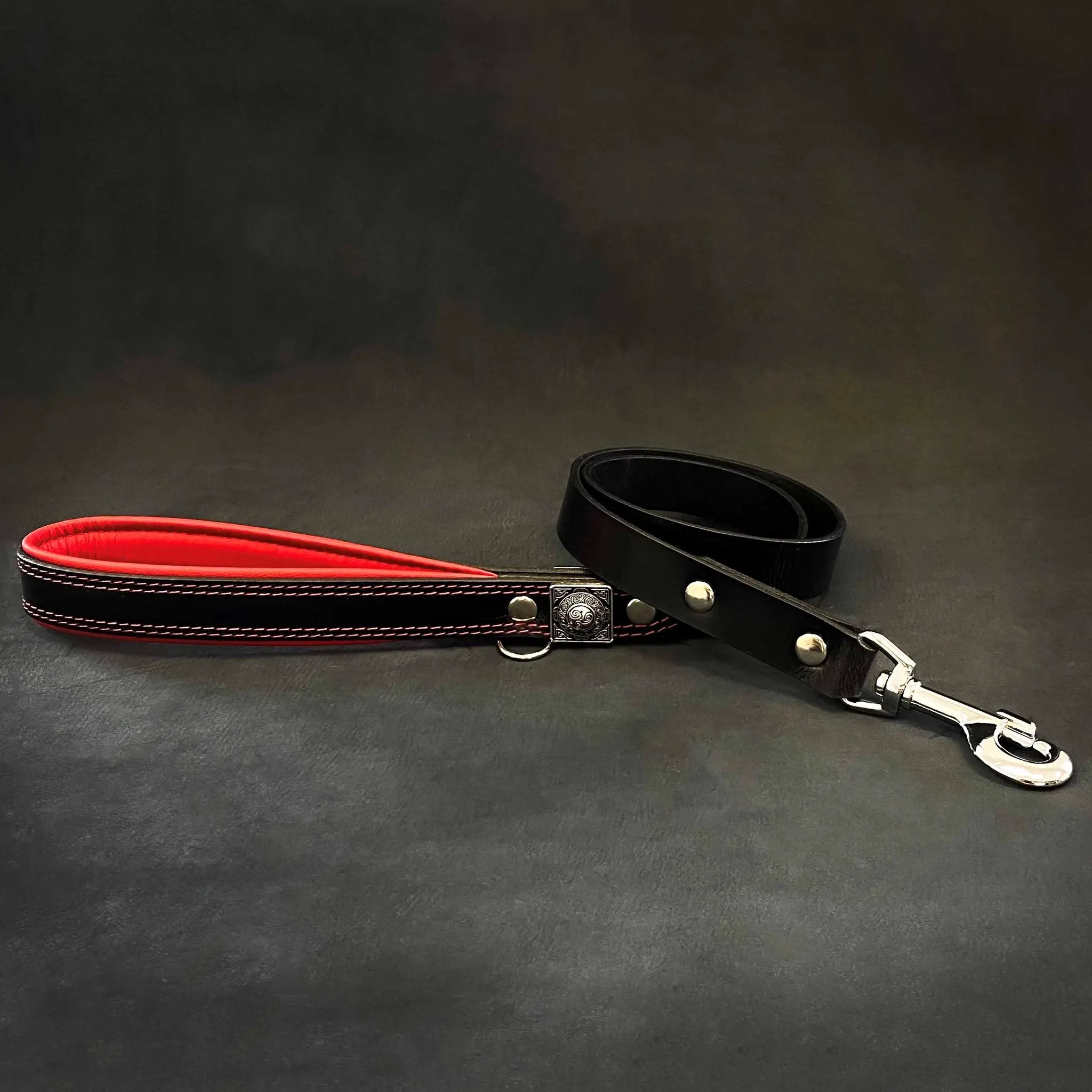 Bestia Dog Gear Eros Black Premium Full Grain Leather Leash 1 Inch by Bestia Dog Gear