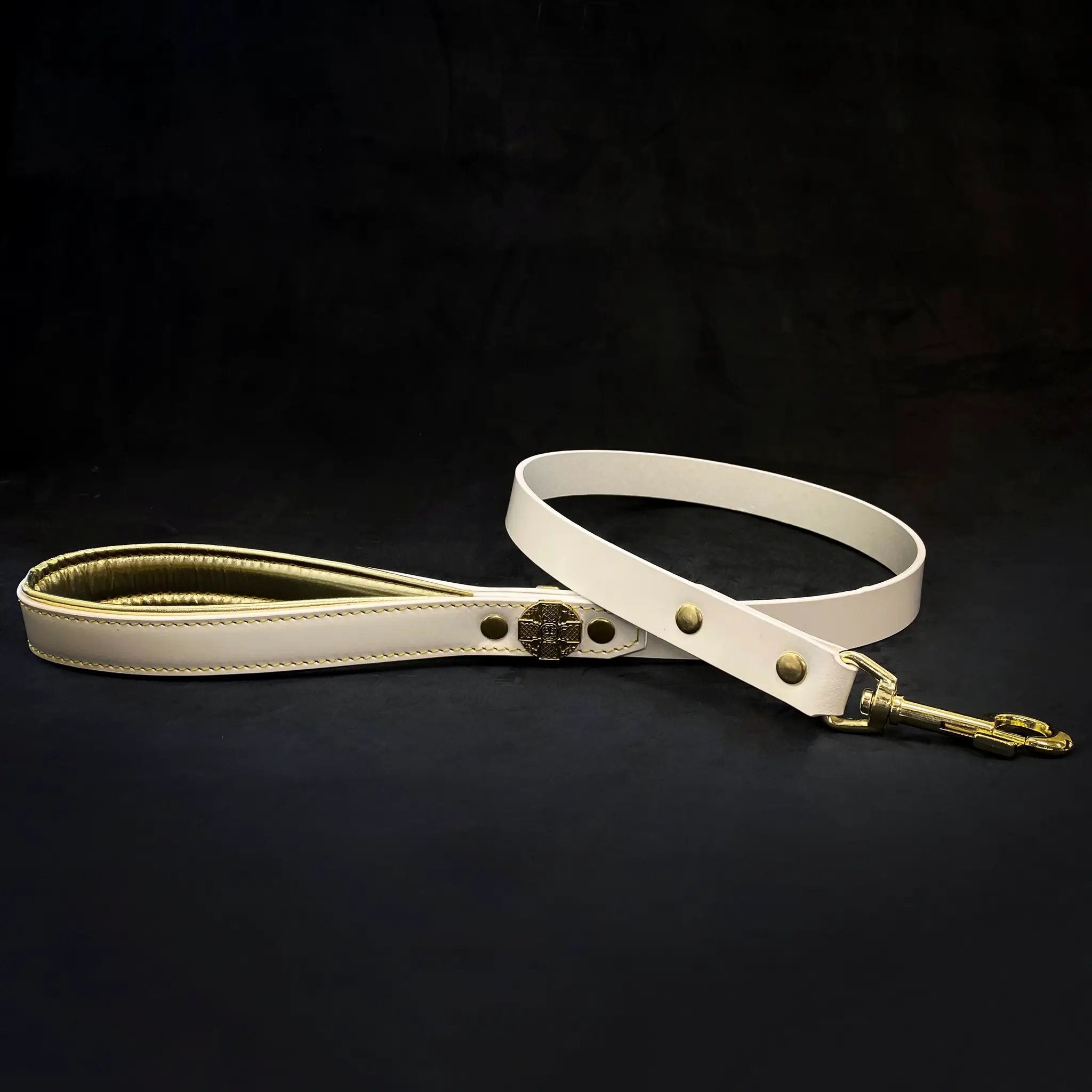 Maximus Gold Premium Full-Grain Leather Dog Leash 1 Inch 110cm by Bestia Dog Gear