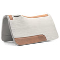 Bild in Galerie-Betrachter laden, Saddle pad by Jeffers WoolLuxe 100% Wool; light gray with tan leather trim.
