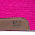 Bild in Galerie-Betrachter laden, Jeffers Equine WoolLuxe saddle pad in bright pink with brown leather patch
