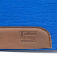 Bild in Galerie-Betrachter laden, Jeffers WoolLuxe saddle pad in blue with a brown leather patch embossed Jeffers Equine Wool Luxe
