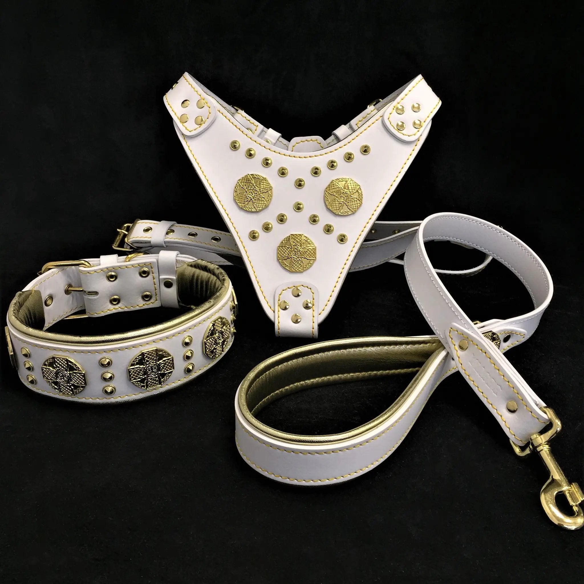 Bestia Dog Maximus White Leather Harness Collar Lead Set For Big Dog by Bestia Dog Gear