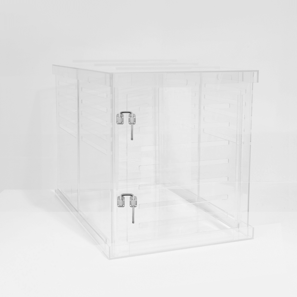 Hiddin Clear Acrylic Dog Crate – Large, Silver Latch