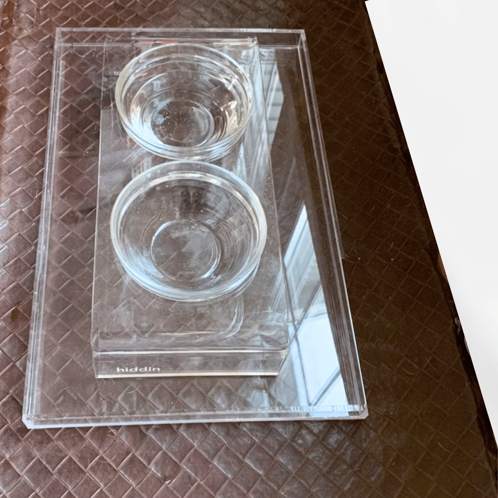 Hiddin Clear Acrylic Double Feeder with Glass Bowls – 3 in High
