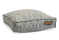 Gallery viewerに画像を読み込む, Lounger Pet Bed Muttly Merle Made From Recycled Bottles by DC-The Houndry
